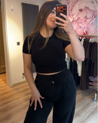 QUZU SİYAH CROP ÜST 