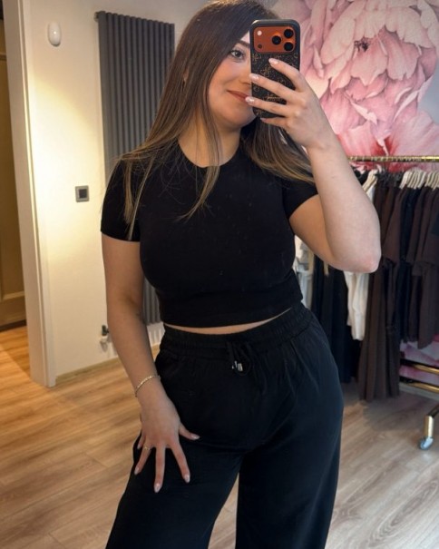 QUZU SİYAH CROP ÜST 