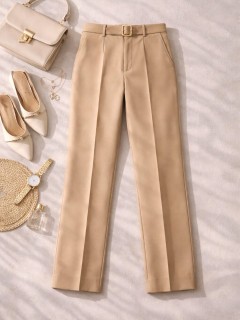 Nora Kemer Detaylı Bej Pantolon Nora Kemer Detaylı Bej Pantolon